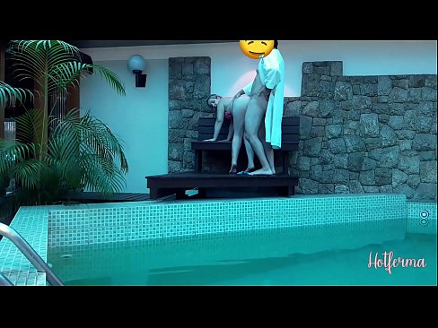 ❤️ Chefe convida criada para a piscina, mas não conseguiu resistir a um Apenas porno em pt.pornohdmega.ru